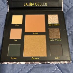 🆕 Laura Geller The Dancing Queen Face Palette.